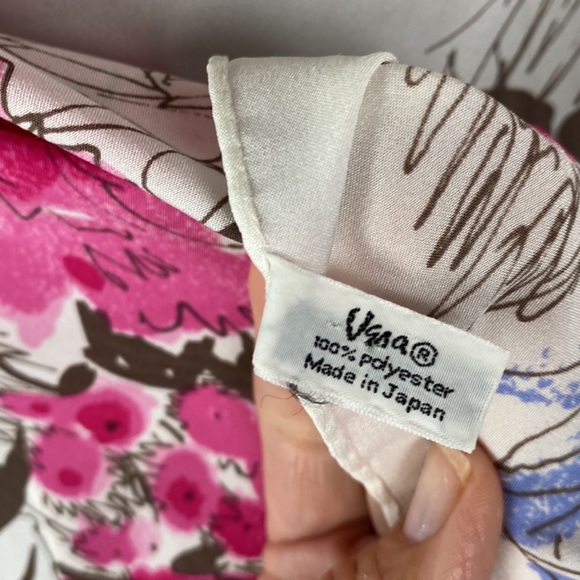 Vera 10”/51” Floral Scarf 🩷🤎💙 - Picture 2 of 7